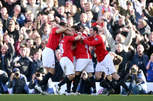 凭借丰厚的 凭借丰厚的