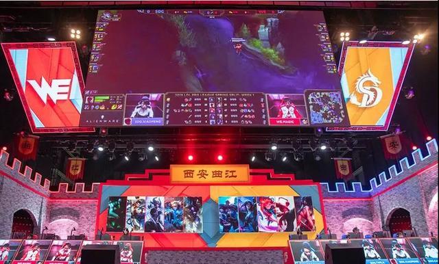 上施加压力 上施加压力