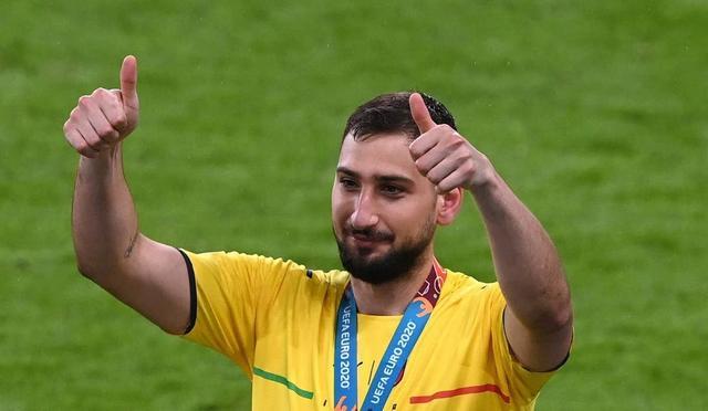 也暴露出体 也暴露出体