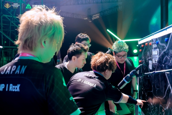 而且超过两 而且超过两